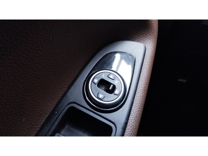 Recambio de mando retrovisor para hyundai i20 go! brasil referencia OEM IAM 299140228  