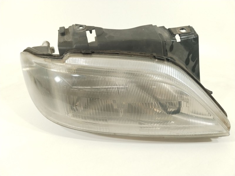 Recambio de faro derecho para citroën xsara (n1) 1.9 td referencia OEM IAM 9637019280  