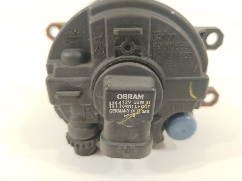 Recambio de faro antiniebla derecho para toyota auris (_e15_) 1.4 (zze150_) referencia OEM IAM 812100D041  