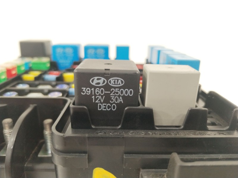Recambio de caja reles / fusibles para kia cee´d sw (ed) 1.6 crdi 90 referencia OEM IAM 919501H040  