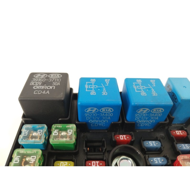 Recambio de caja reles / fusibles para kia cee´d sw (ed) 1.6 crdi 90 referencia OEM IAM 919501H040  