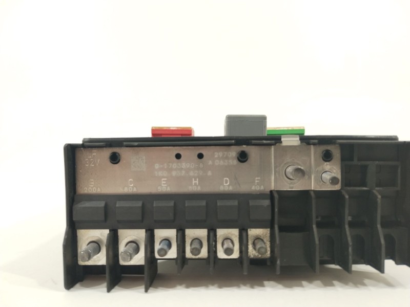 Recambio de caja reles / fusibles para seat altea (5p1) 1.6 tdi referencia OEM IAM 1K0937125D  