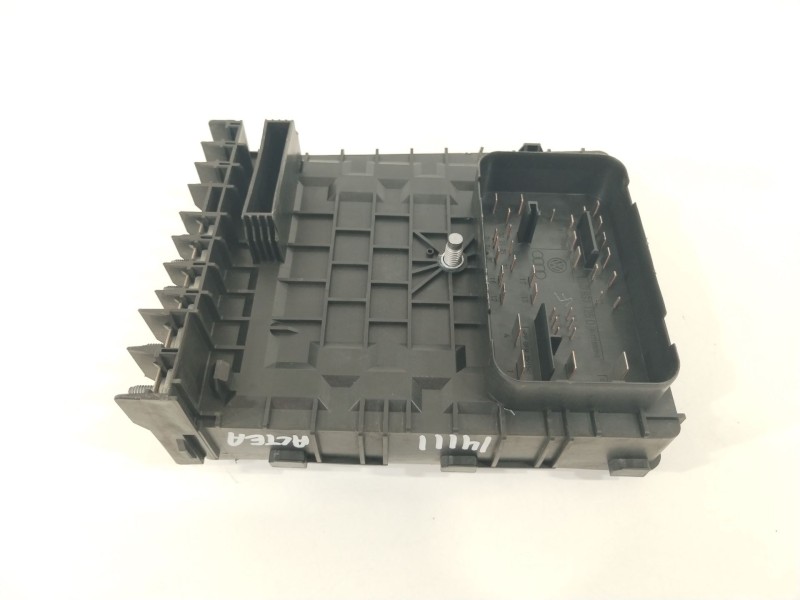 Recambio de caja reles / fusibles para seat altea (5p1) 1.6 tdi referencia OEM IAM 1K0937125D  