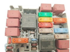 Recambio de caja reles / fusibles para fiat tipo sedán (356_, 357_) 1.4 lpg (356sxf1b) referencia OEM IAM 52028777   2