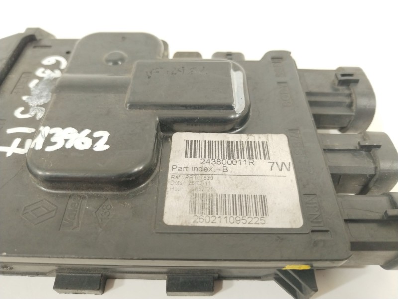 Recambio de caja reles / fusibles para renault scénic iii (jz0/1_) 1.5 dci referencia OEM IAM 243800011R  
