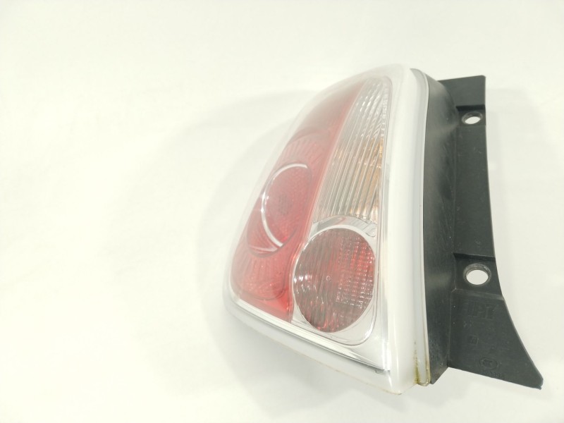 Recambio de piloto trasero izquierdo para fiat nuova 500 (150) star referencia OEM IAM 51885548  