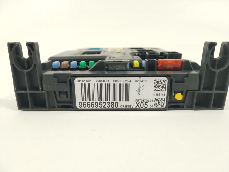 Recambio de caja reles / fusibles para peugeot 207 sw (wk_) 1.6 hdi referencia OEM IAM 9666952380  
