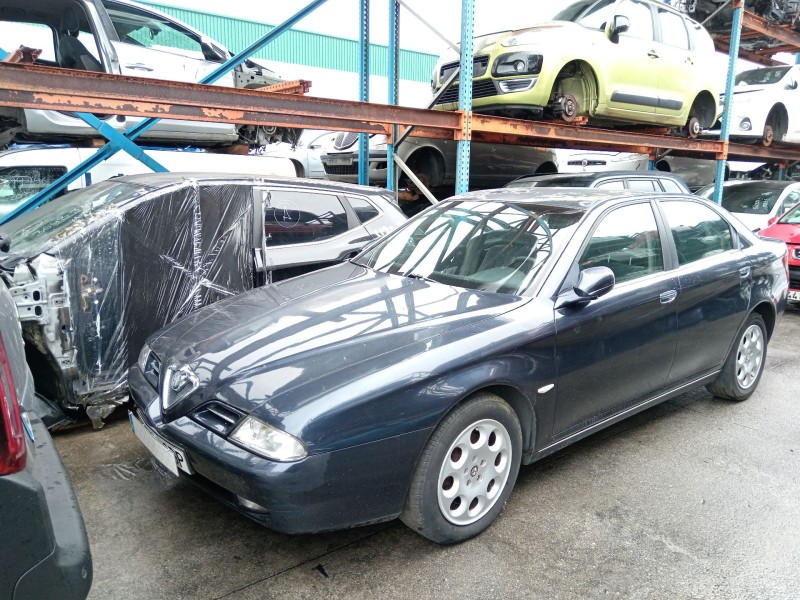 alfa romeo 166 (936_) del año 2000