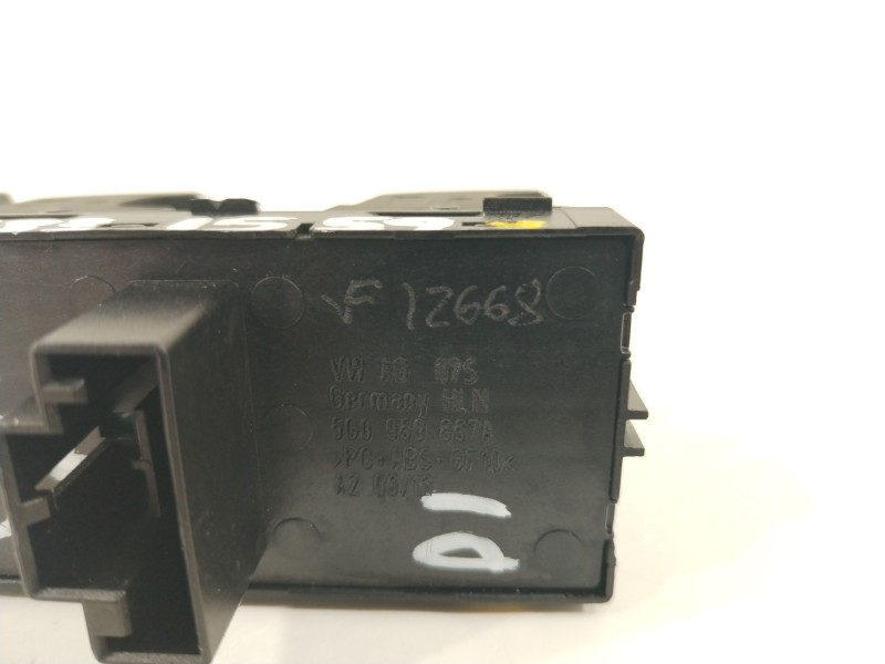 Recambio de mando elevalunas delantero izquierdo para seat leon (5f1) 2.0 tdi referencia OEM IAM 5G0959857A  