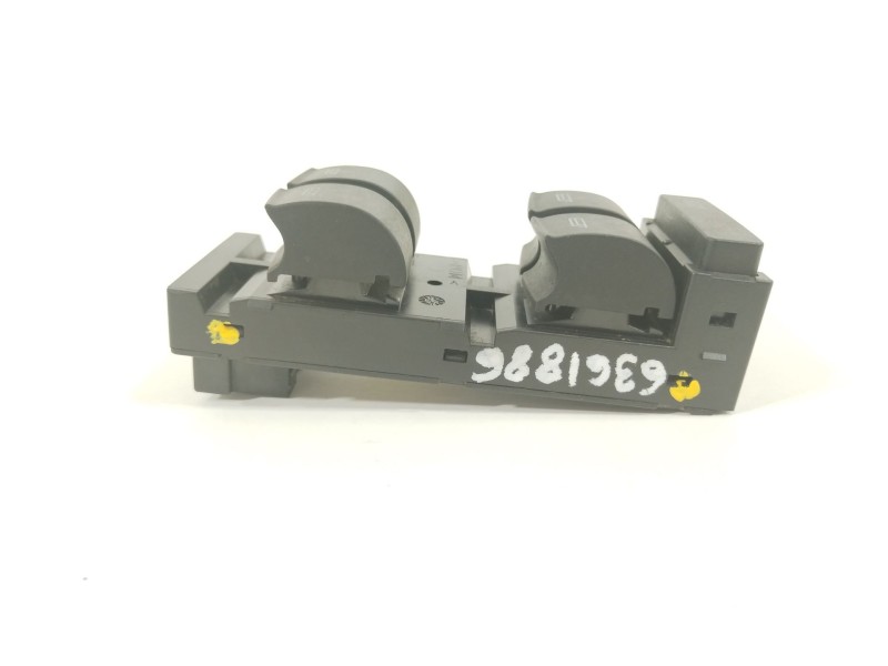 Recambio de mando elevalunas delantero izquierdo para audi a3 (8l1) 1.9 tdi referencia OEM IAM 4B0959851  