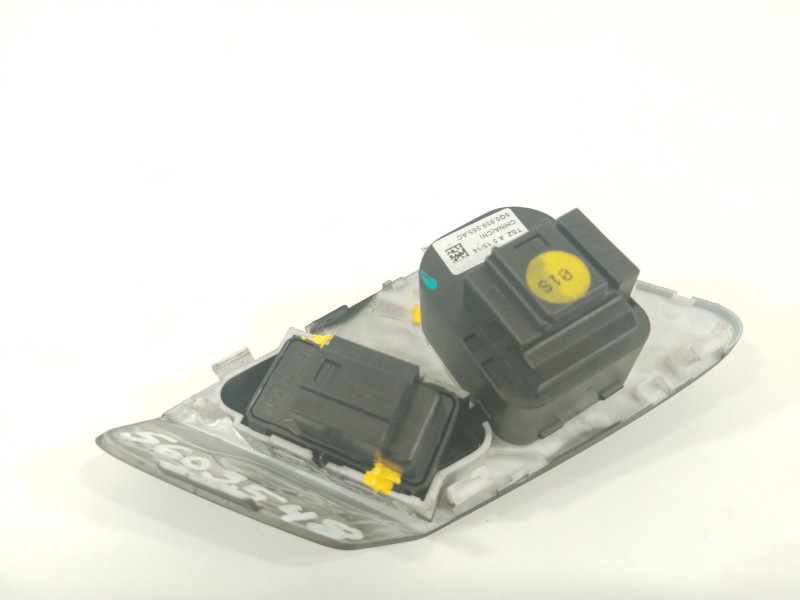 Recambio de mando retrovisor para volkswagen golf vii lim. advance bluemotion referencia OEM IAM 5G0959565AC  