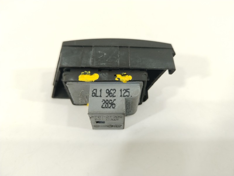 Recambio de interruptor para seat ibiza iii (6l1) 1.2 12v referencia OEM IAM 6L1962125  