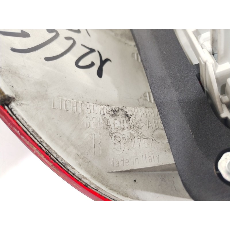 Recambio de piloto trasero derecho para mercedes-benz clase b (w245) 200 cdi (245.208) referencia OEM IAM A1698202464  