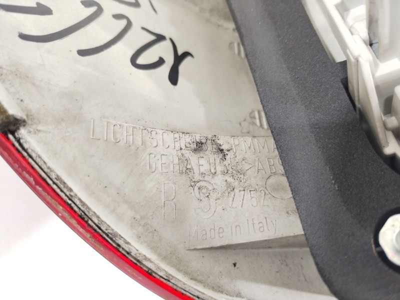 Recambio de piloto trasero derecho para mercedes-benz clase b (w245) 200 cdi (245.208) referencia OEM IAM A1698202464  