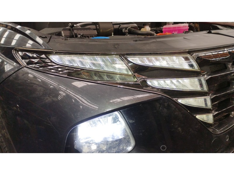 Recambio de faro derecho para hyundai tucson (nx4e, nx4a) 1.6 t-gdi plug-in-hybrid htrac referencia OEM IAM 92208N7100  