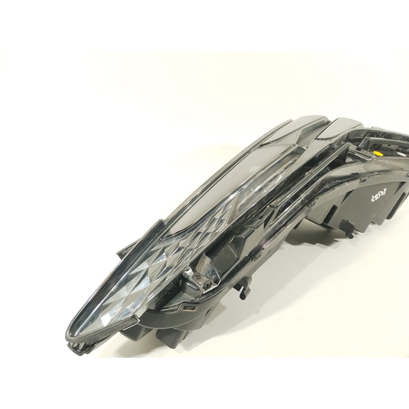 Recambio de faro derecho para hyundai tucson (nx4e, nx4a) 1.6 t-gdi plug-in-hybrid htrac referencia OEM IAM 92208N7100  