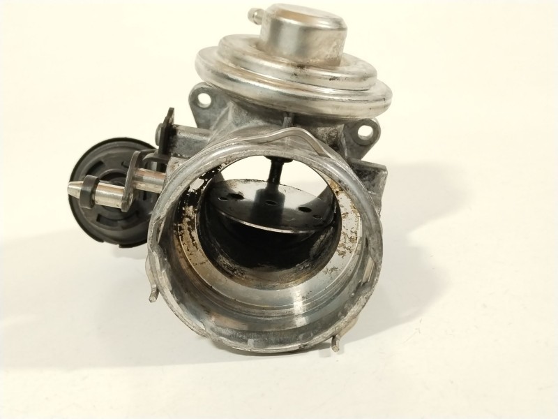 Recambio de valvula egr para seat ibiza iii (6l1) 1.9 tdi referencia OEM IAM 038131501AB  