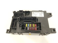 Recambio de caja reles / fusibles para opel corsa d (s07) 1.2 (l08, l68) referencia OEM IAM 13301560 28206628 401154265