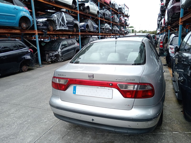 seat toledo ii (1m2) del año 2003
