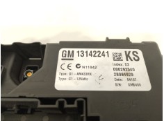 Recambio de caja reles / fusibles para opel corsa d (s07) 1.7 cdti (l08, l68) referencia OEM IAM 13142241   2