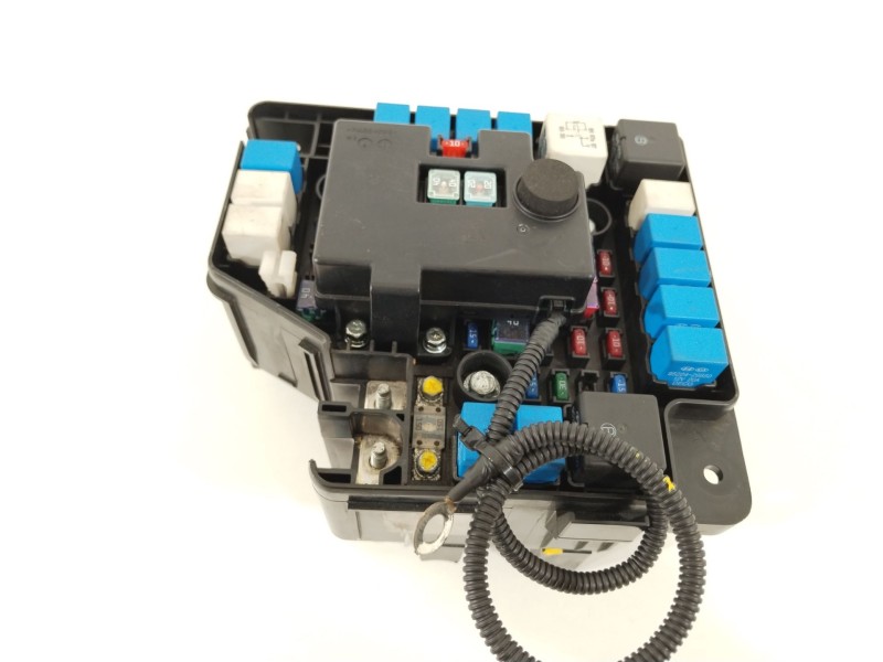 Recambio de caja reles / fusibles para hyundai santa fé ii furgoneta/suv (cm) crdi referencia OEM IAM 919502B100  