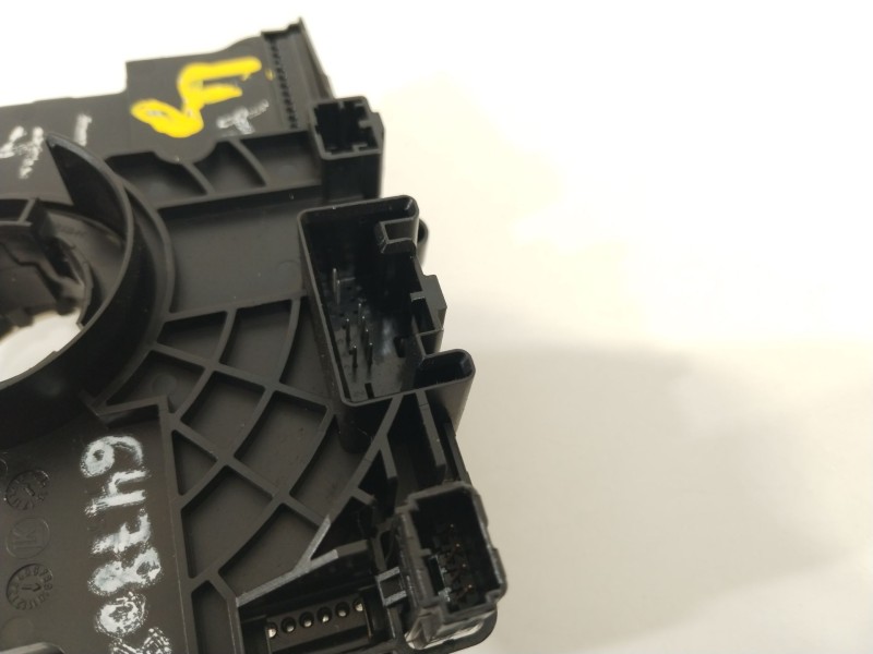 Recambio de anillo airbag para volkswagen golf iv van (1j1) 1.9 tdi referencia OEM IAM 8K0953568Q  