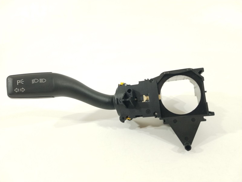 Recambio de mando intermitentes para audi s6 berlina 4f2 referencia OEM IAM 4E0953513E  