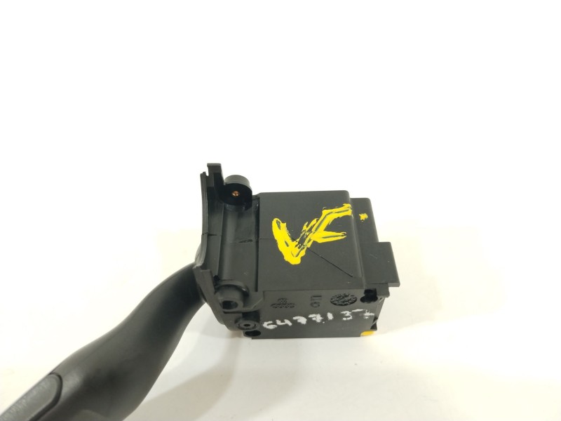 Recambio de mando multifuncion para audi s6 berlina 4f2 referencia OEM IAM 4E0953521  