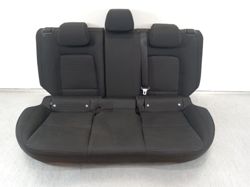 Recambio de asientos traseros para hyundai i20 iii (bc3, bi3) 1.2 referencia OEM IAM 89151000  