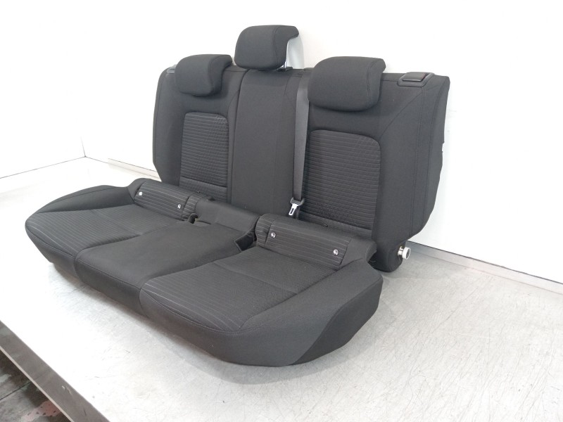 Recambio de asientos traseros para hyundai i20 iii (bc3, bi3) 1.2 referencia OEM IAM 89151000  