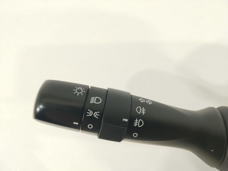 Recambio de mando luces para toyota yaris (_p1_) 1.0 (scp10_) referencia OEM IAM 0D08117F572  