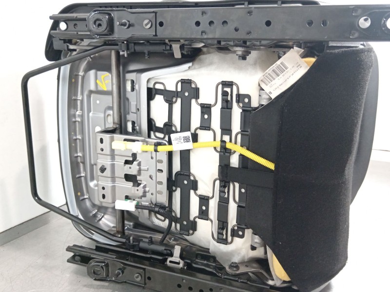 Recambio de asiento delantero izquierdo para hyundai i20 iii (bc3, bi3) 1.2 referencia OEM IAM 88160Q0010  