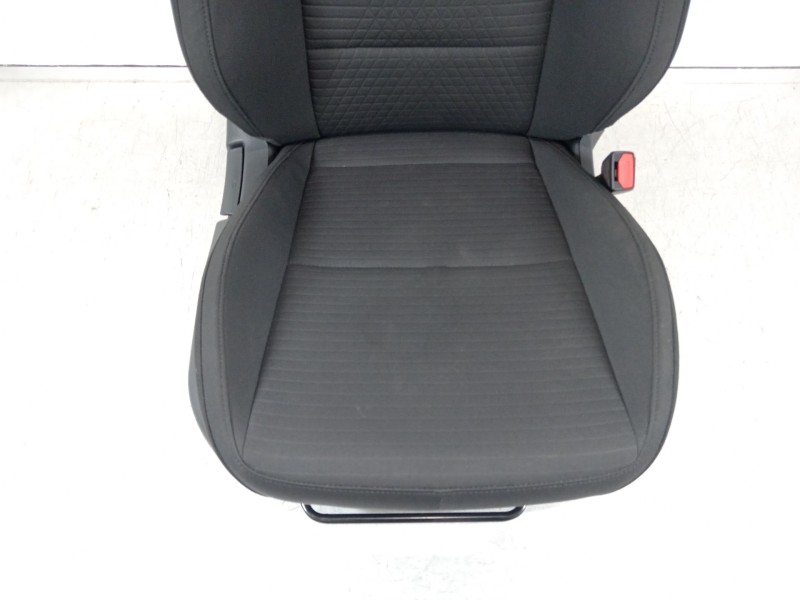 Recambio de asiento delantero derecho para hyundai i20 iii (bc3, bi3) 1.2 referencia OEM IAM 88260Q0020  