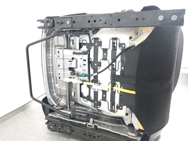Recambio de asiento delantero derecho para hyundai i20 iii (bc3, bi3) 1.2 referencia OEM IAM 88260Q0020  