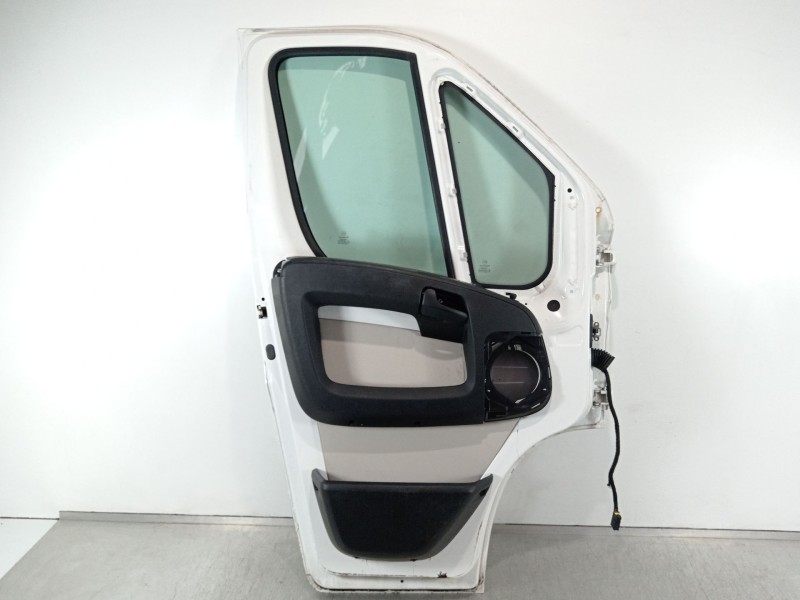 Recambio de puerta delantera izquierda para peugeot boxer furgoneta 2.2 hdi 130 referencia OEM IAM   
