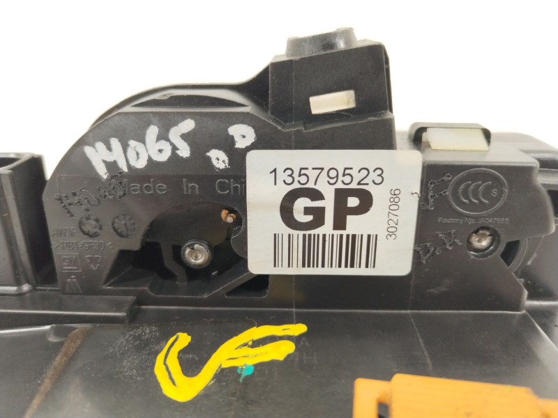 Recambio de cerradura puerta delantera derecha para opel ampera (r12) ev 150 referencia OEM IAM 13579523  