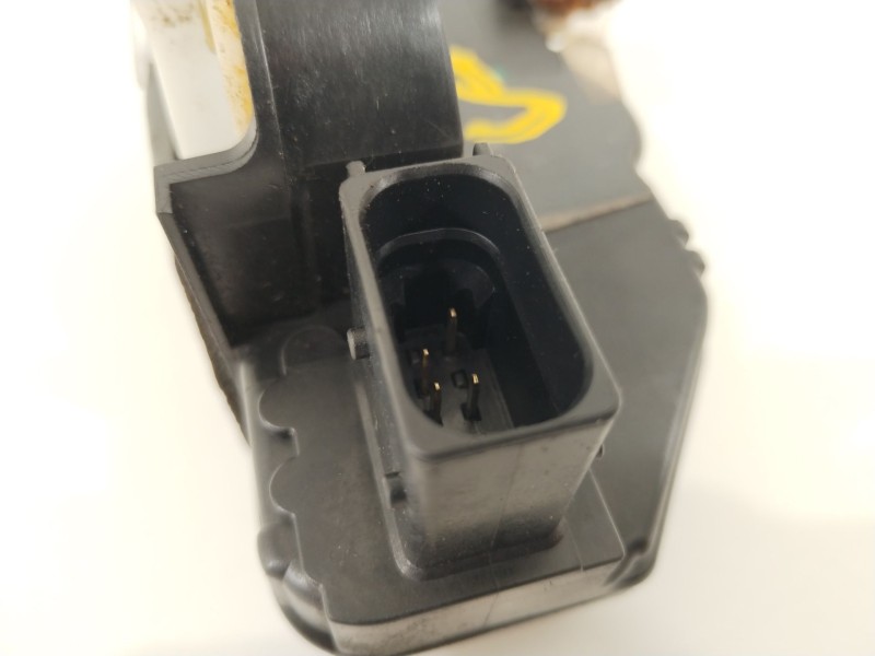 Recambio de cerradura puerta delantera derecha para opel ampera (r12) ev 150 referencia OEM IAM 13579523  