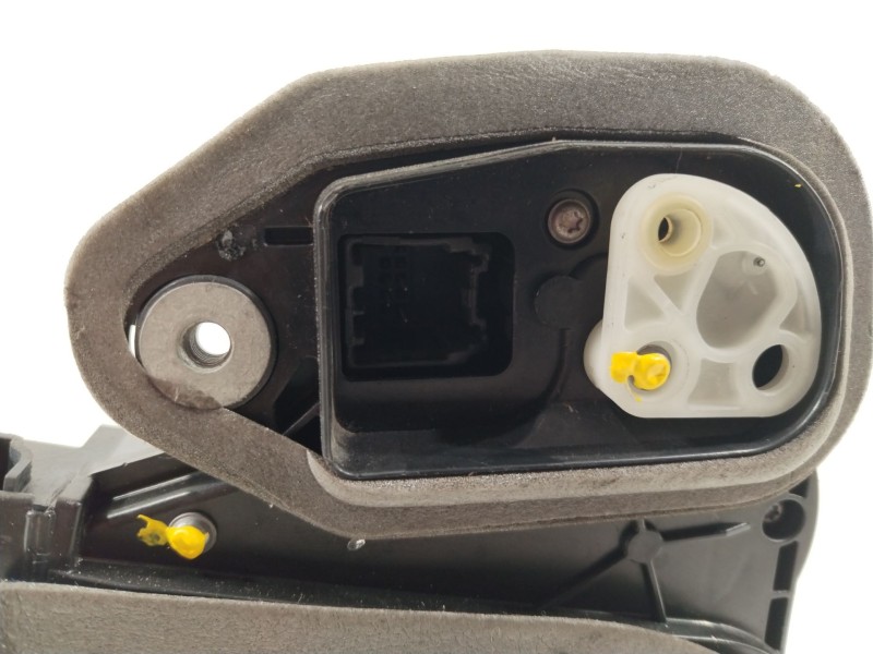 Recambio de cerradura puerta delantera derecha para opel insignia grand sport business referencia OEM IAM 13597530  