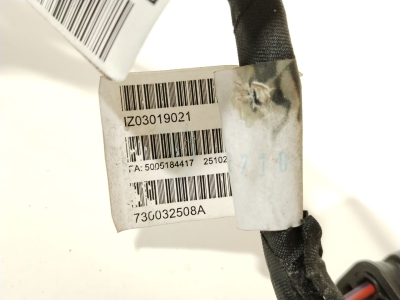 Recambio de cable para mini mini (f56) cooper d referencia OEM IAM 8571036  12518571036