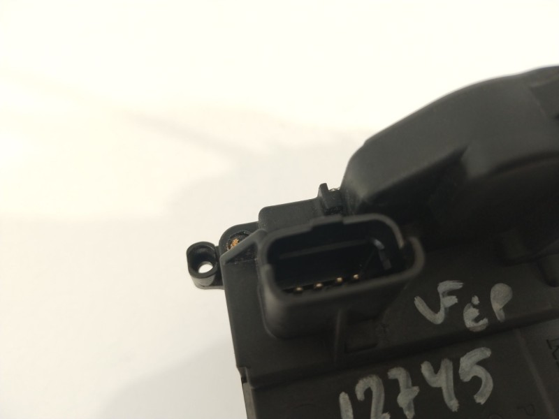 Recambio de cerradura puerta delantera izquierda para renault clio iii exception referencia OEM IAM 300123E  