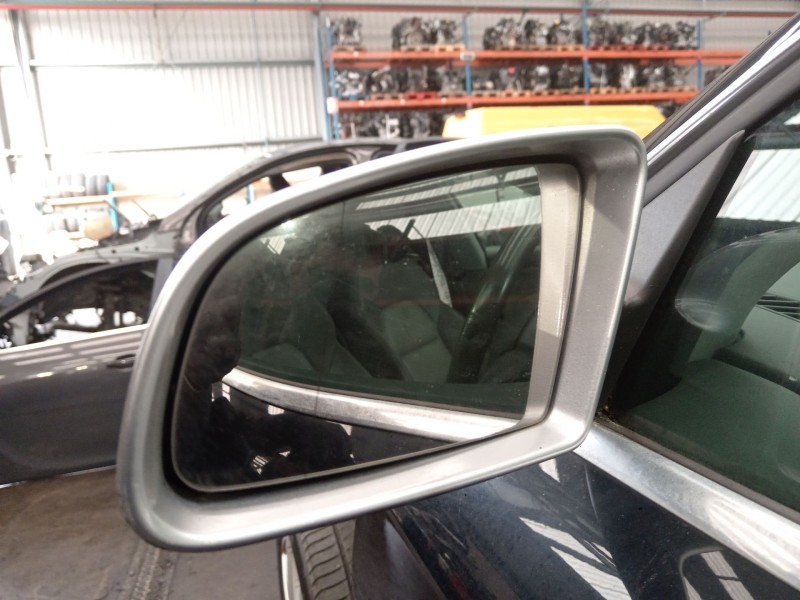 Recambio de retrovisor izquierdo para audi a4 avant (8e) 2.0 tdi referencia OEM IAM 8E1858499A  8E1858499A2ZZ