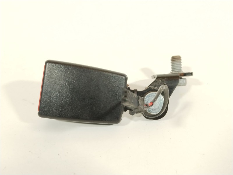 Recambio de enganche cinturon trasero izquierdo para mini mini (f56) cooper d referencia OEM IAM 7362069  72117364223