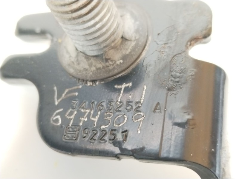 Recambio de enganche cinturon trasero izquierdo para mini mini (f56) cooper d referencia OEM IAM 7362069  72117364223