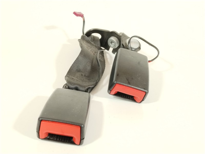 Recambio de enganche cinturon trasero central para mini mini (f56) cooper d referencia OEM IAM 7364225  72117363789