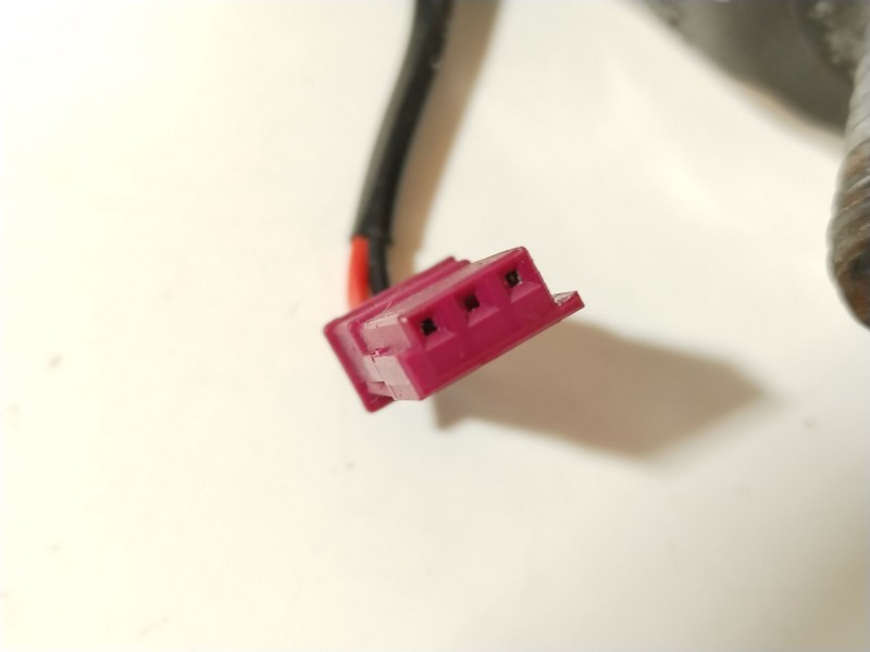 Recambio de enganche cinturon trasero central para mini mini (f56) cooper d referencia OEM IAM 7364225  72117363789