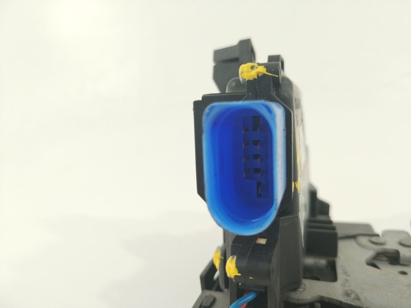 Recambio de cerradura puerta delantera izquierda para audi a3 (8p) 1.9 tdi ambiente referencia OEM IAM 4E1837015  