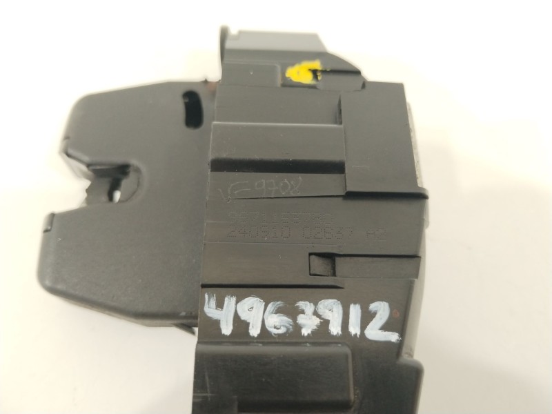 Recambio de cerradura maletero / porton para citroën c4 picasso avatar referencia OEM IAM 9671153780  