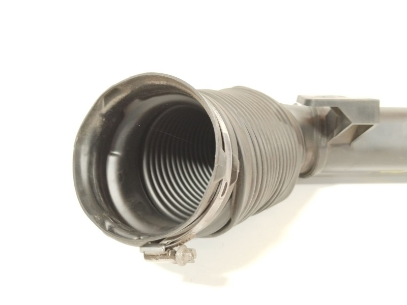 Recambio de tubo para mini mini (f56) cooper d referencia OEM IAM 13718511377  