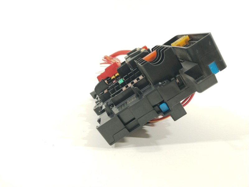 Recambio de caja reles / fusibles para mini mini (f56) cooper d referencia OEM IAM 9270354  61149360501