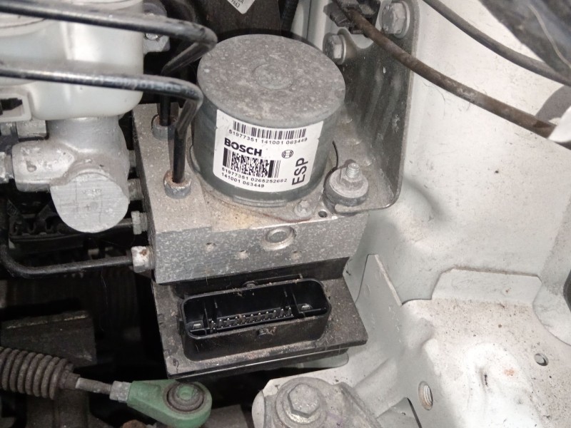 Recambio de abs para ford ka (ru8) 1.2 referencia OEM IAM 0265252682  51977351